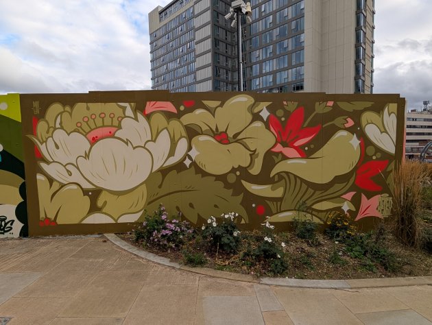 Floral mural