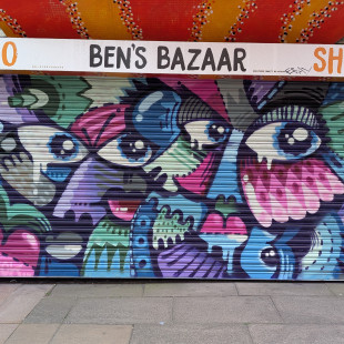 R U OK, Rockingham Gate