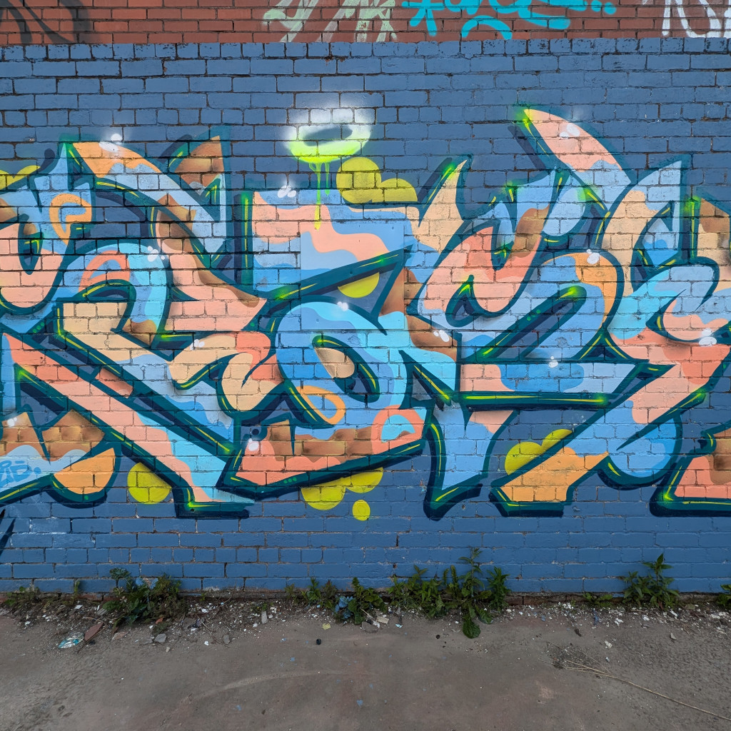 crasty graffiti 原画 crasty @crastythecrown 東京で生活する人たちは一度は目にした